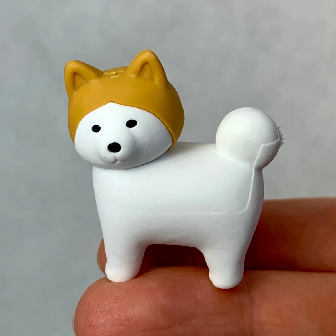 380281 IWAKO AKITA & DOG ERASERS-30