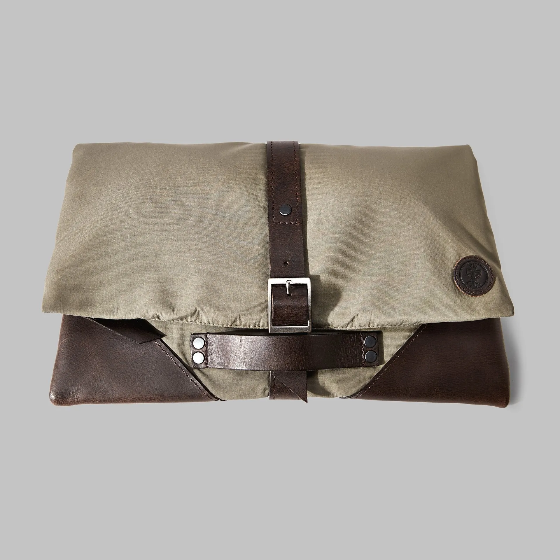 Anslow Beige Nylon Clutch