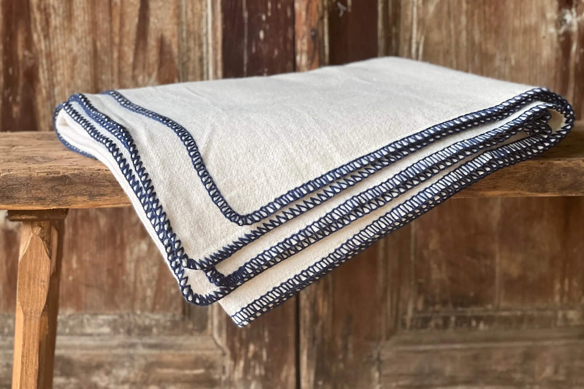 Blanket: Organic eco-cotton, Indigo trim - BL64