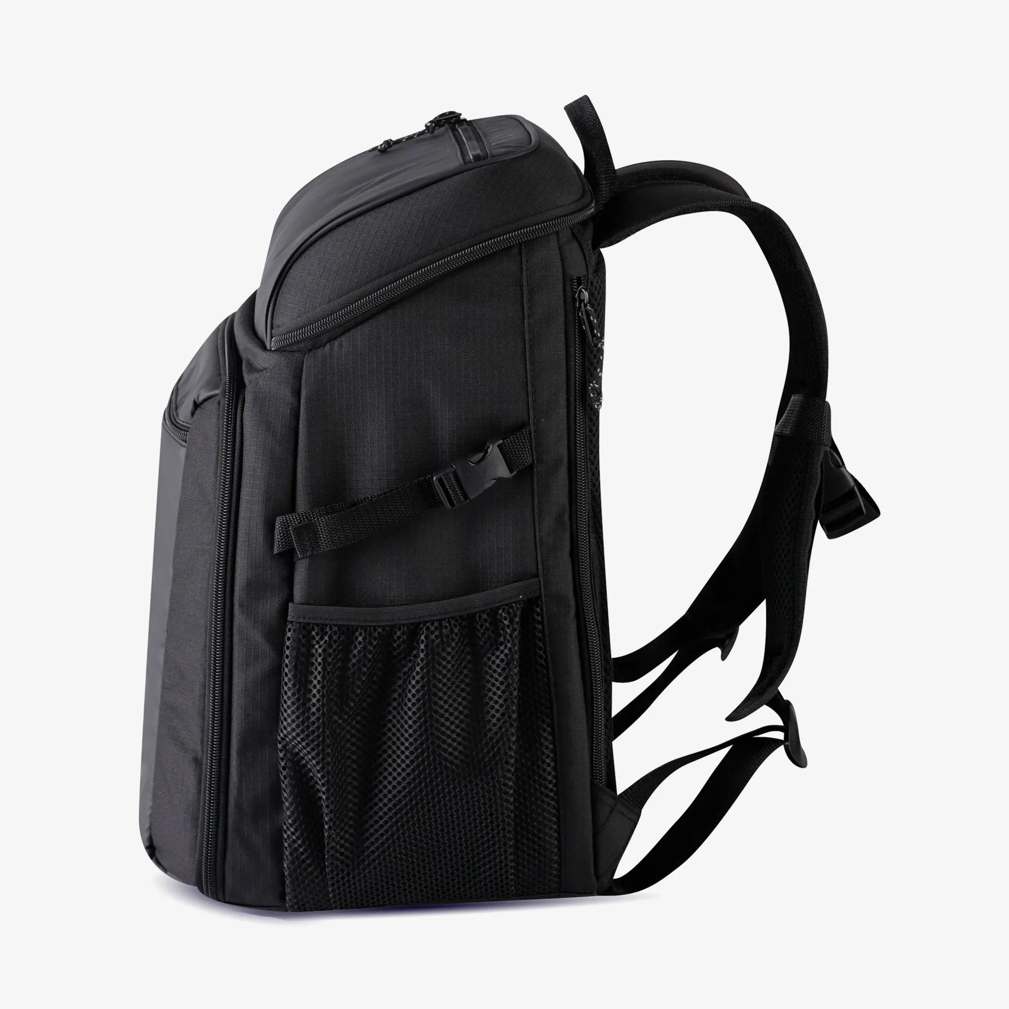 Gizmo 30-Can Backpack