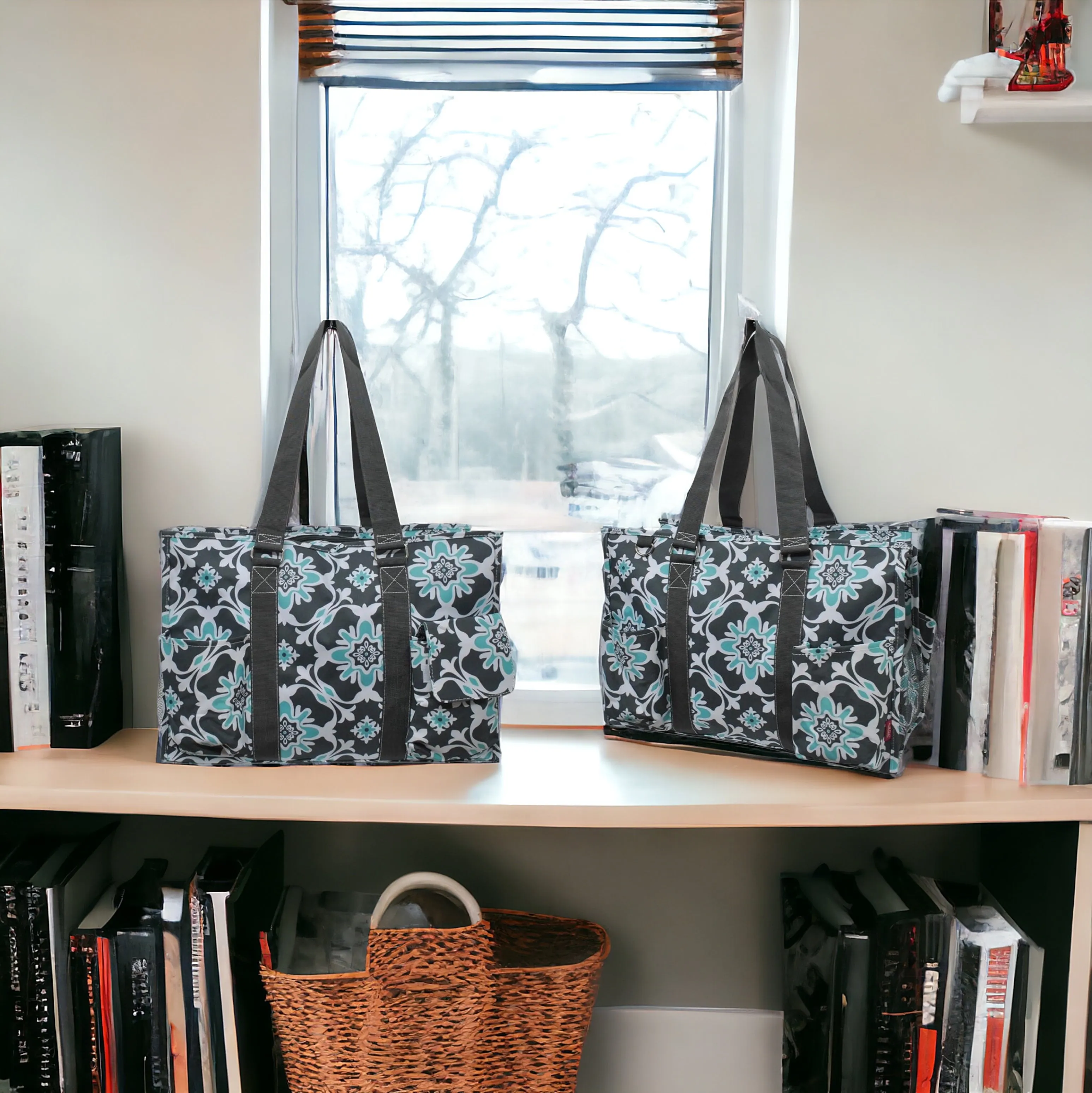 Large Organizer Tote / Utility Tote