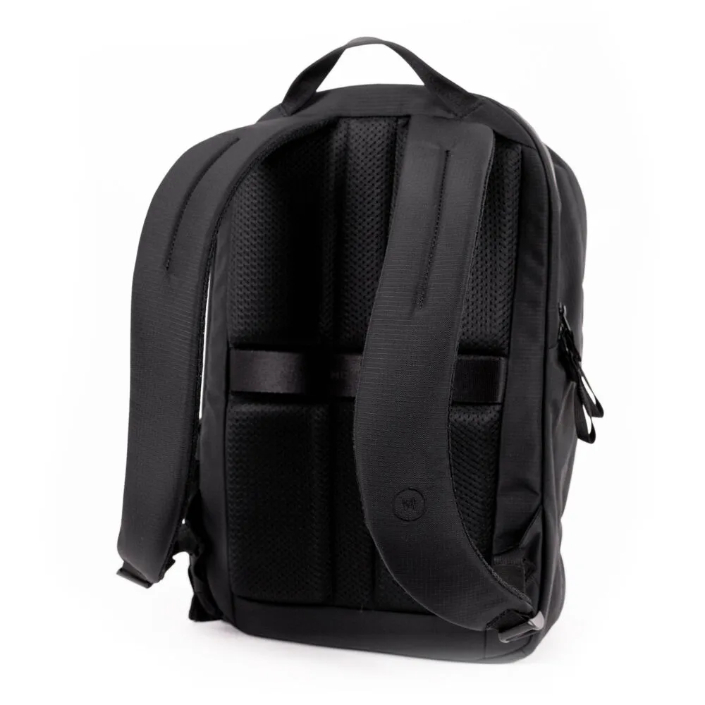 Moment - Everything Backpack 17L - Black