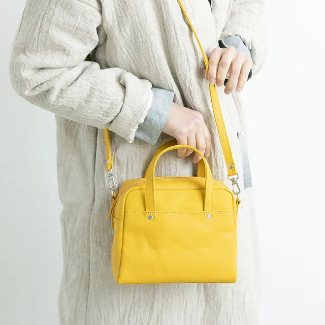 Shoulder Bag - Flight Bag Design / Mustard Yellow -, Handbag