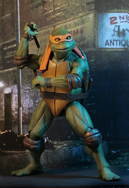 Teenage Mutant Ninja Turtles (Movie) Michelangelo 1/4th Scale Figure by Neca