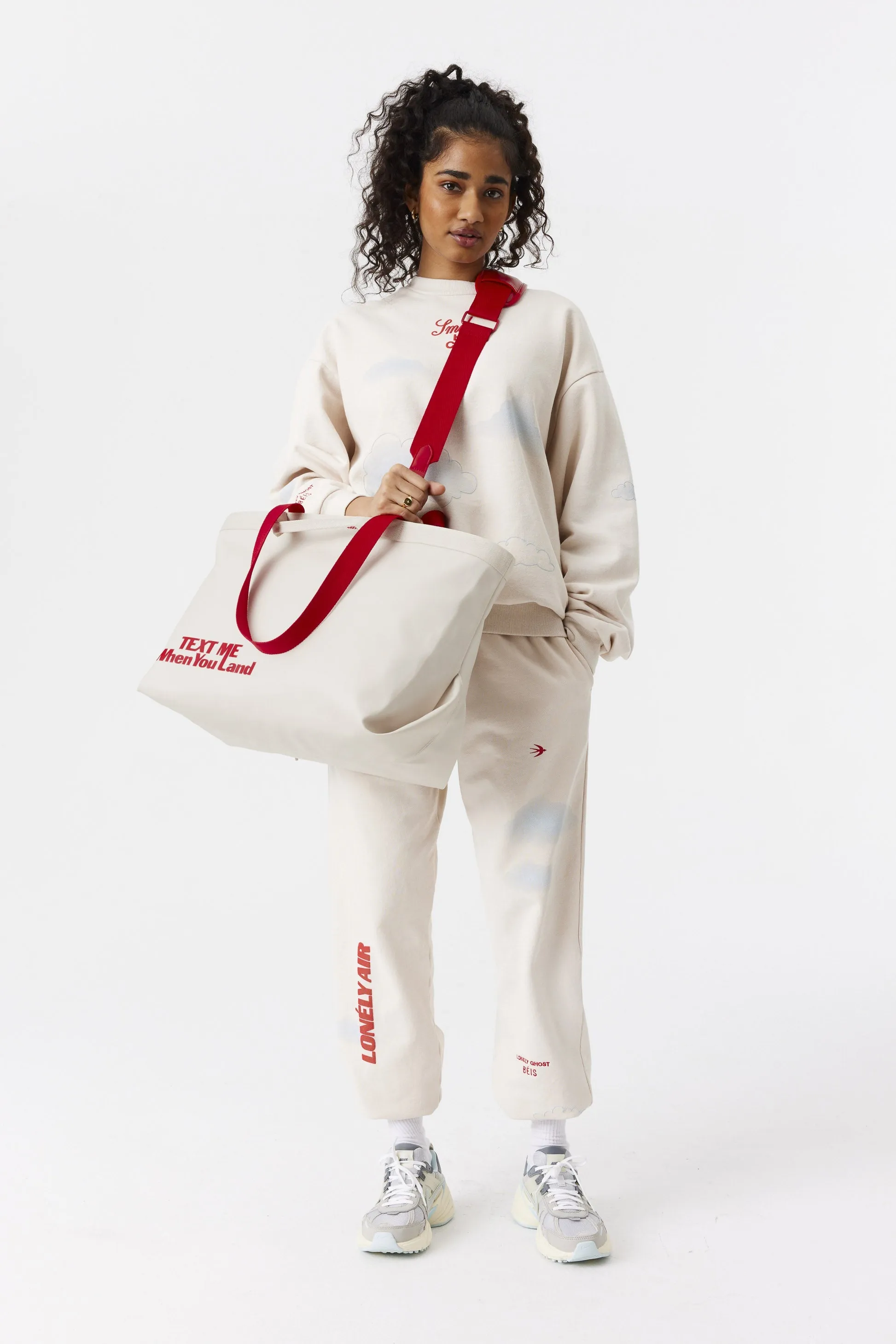 The Travel Tote in Ghost White