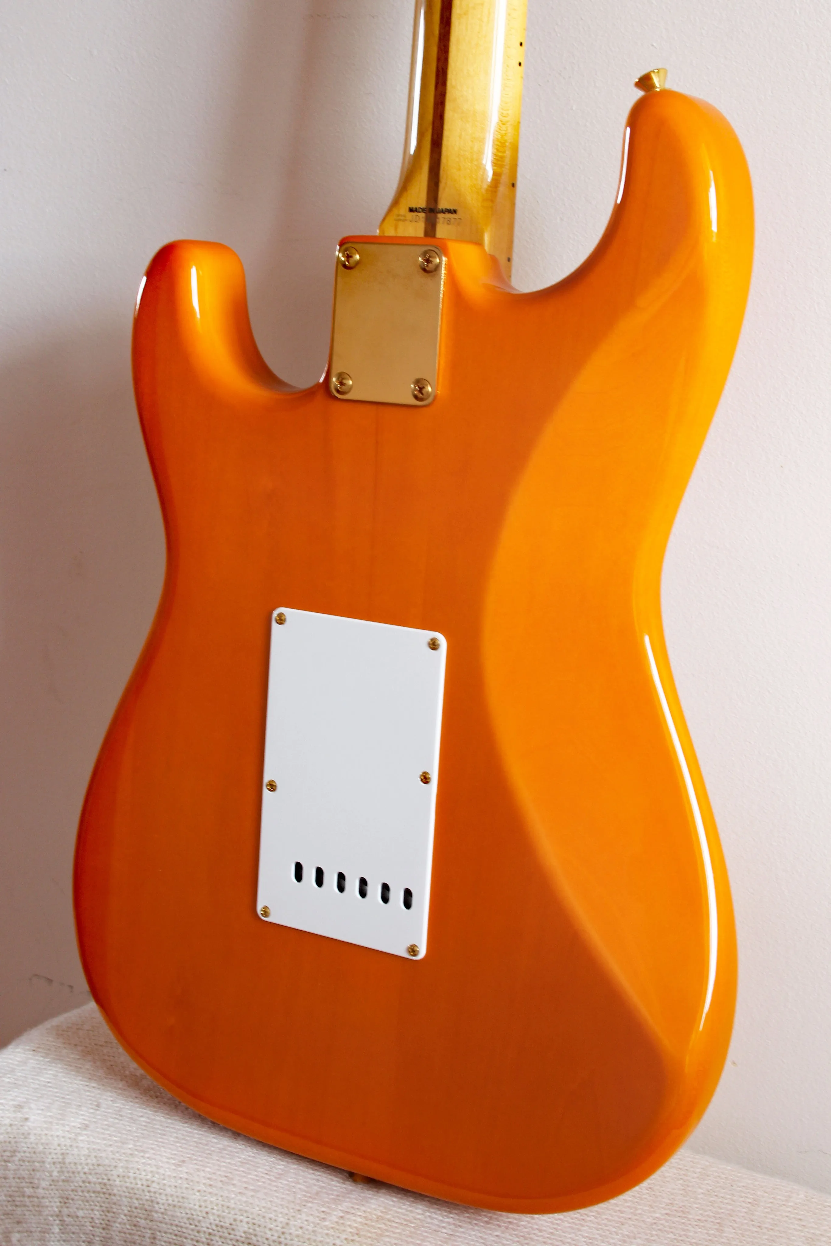 Used Fender Stratocaster Limited Edition Orange Quilt Maple