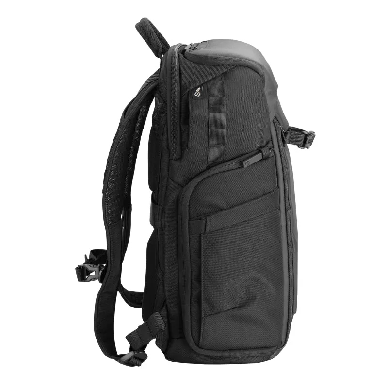 VEO Adaptor S46 Black Camera Backpack w/ USB Port - Side Access