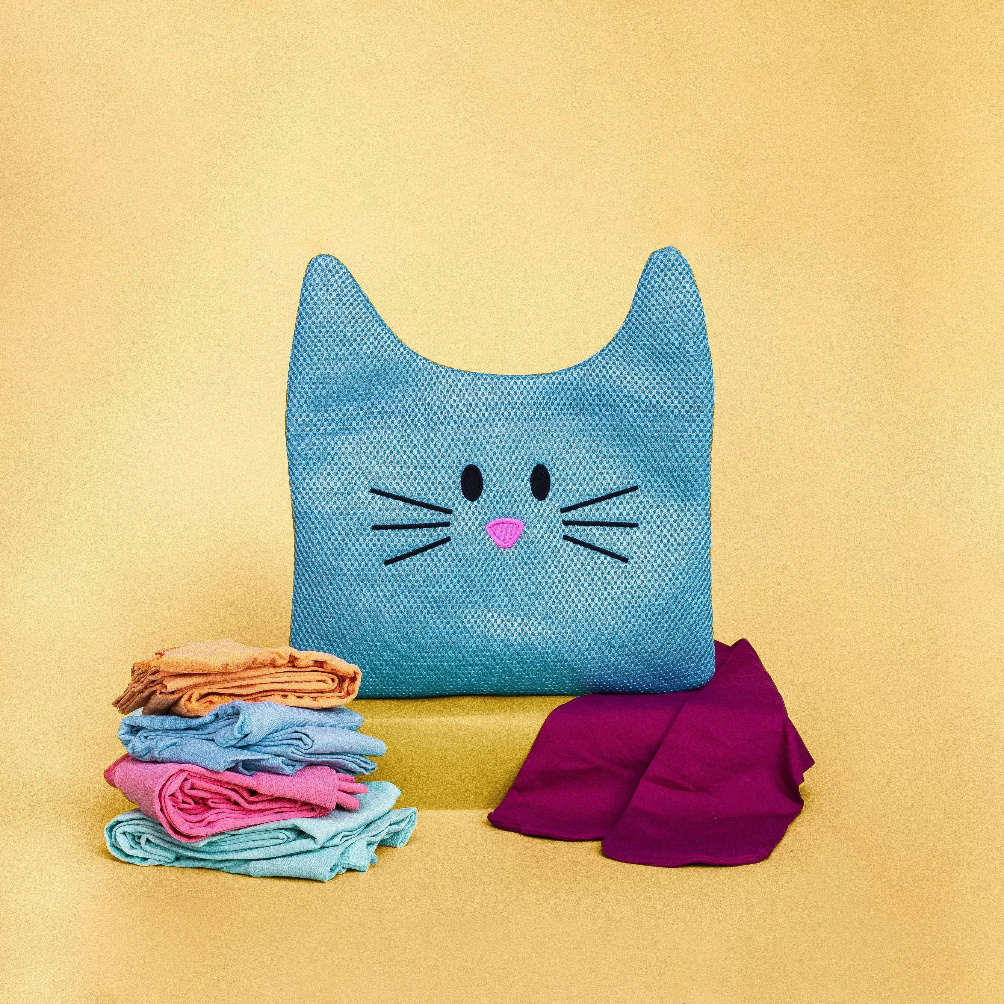 Wash Bags - Cat